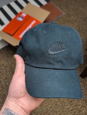 Nike Black Embroidered Swoosh Cap